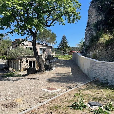 Le Castellas - Gite En Pleine Nature Montmirat Exterior photo